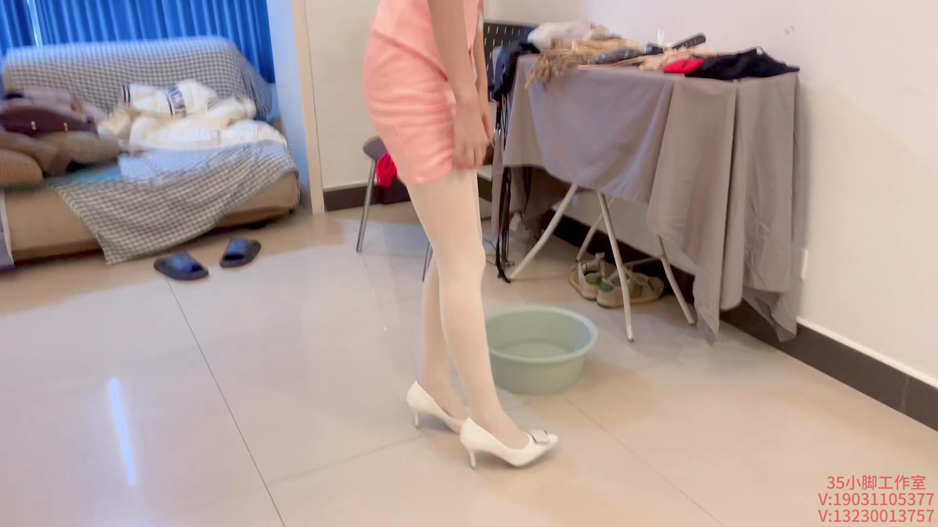 三五小脚 上门足疗师的噩梦[00_05_56][20250108-092918].jpg