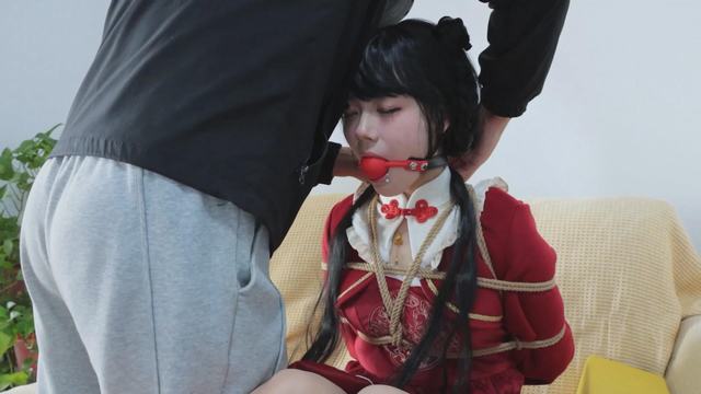 172612jrhpvvpoohop1grp.jpg