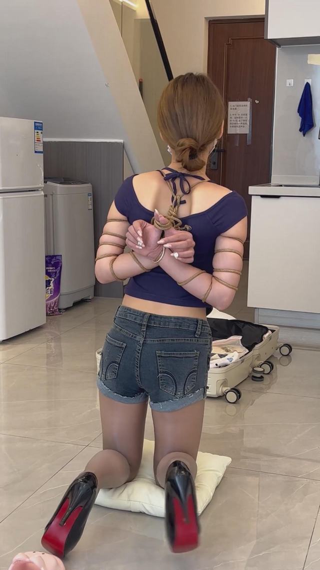 203929ul3e3dgdgzkzedkj.jpg