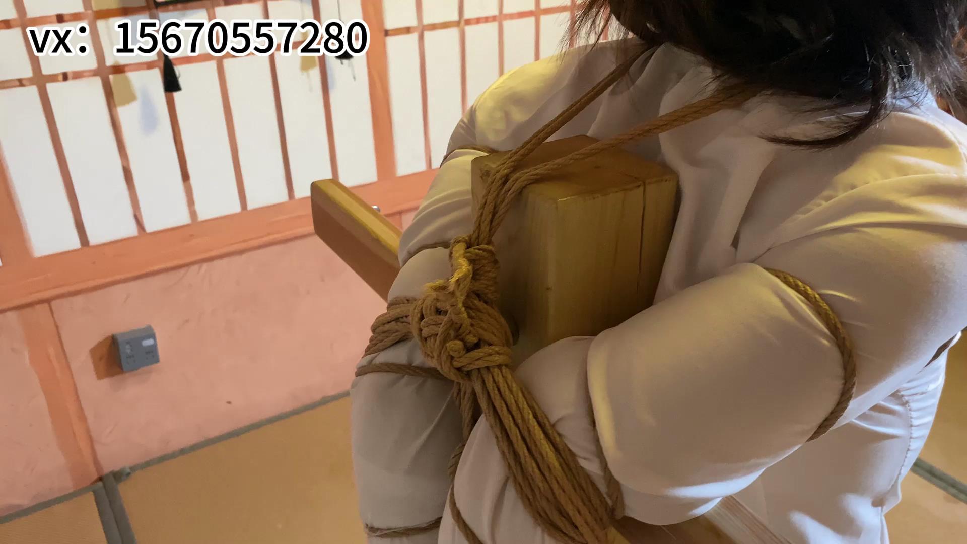 山鬼 骚货雯雯好久没有玩打屁股了，约主人[00_15_25][20250310-094804].jpg
