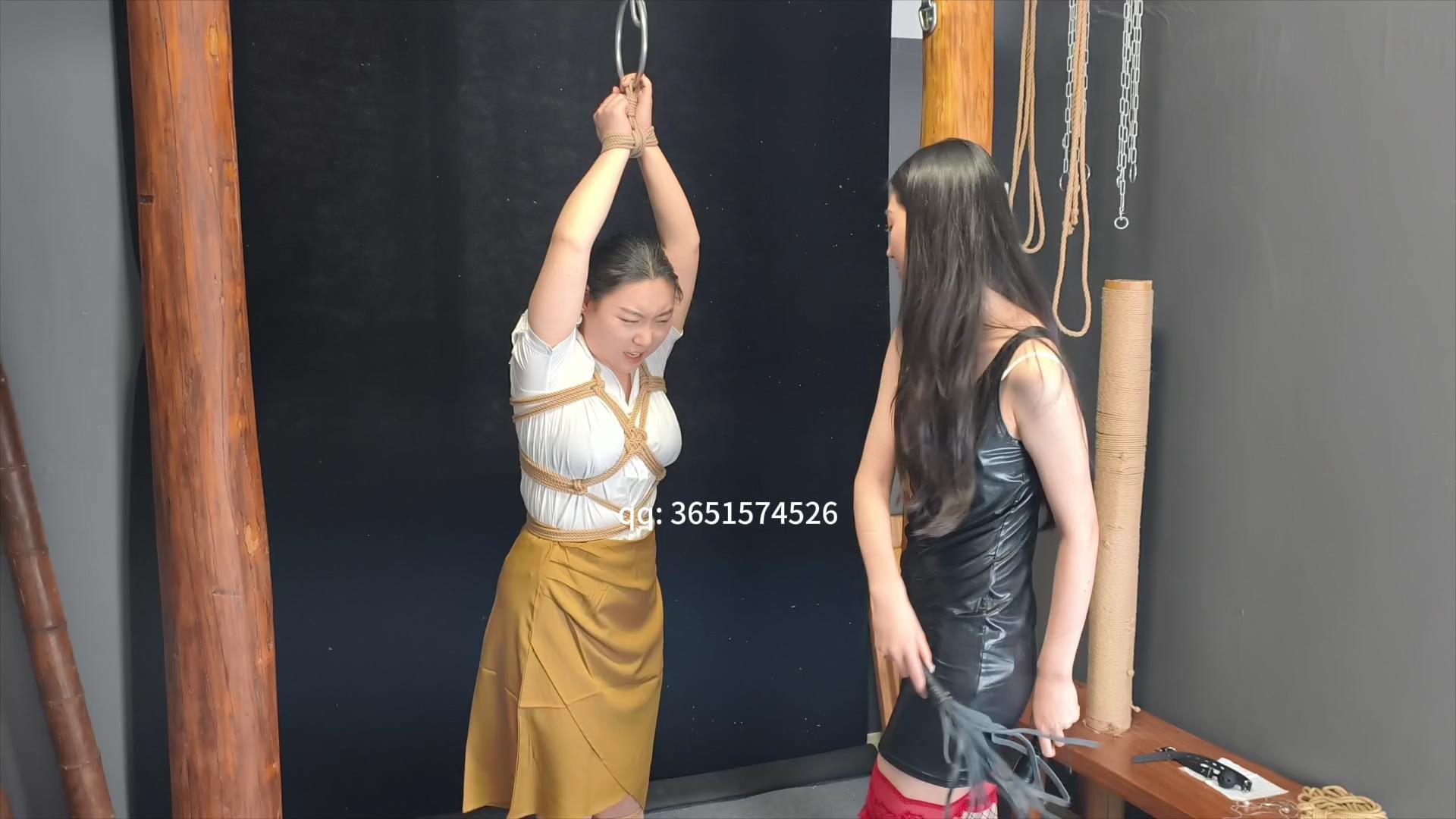 鑫鑫工作室 杀手黑玫瑰来找M国间谍老大，[00_21_03][20250318-102224].jpg