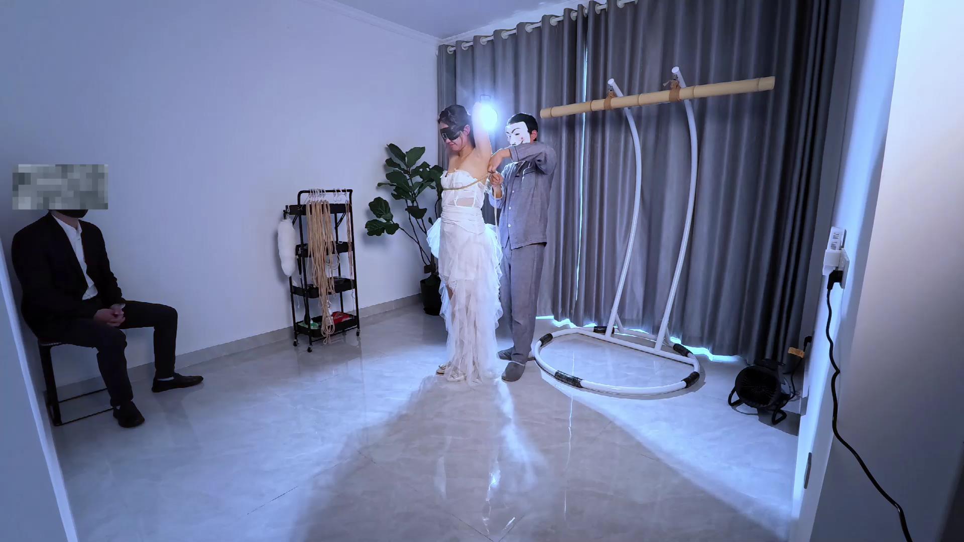 Raymond 丈夫的愿望4：婚纱股绳责[00_03_50][20250325-093042].jpg