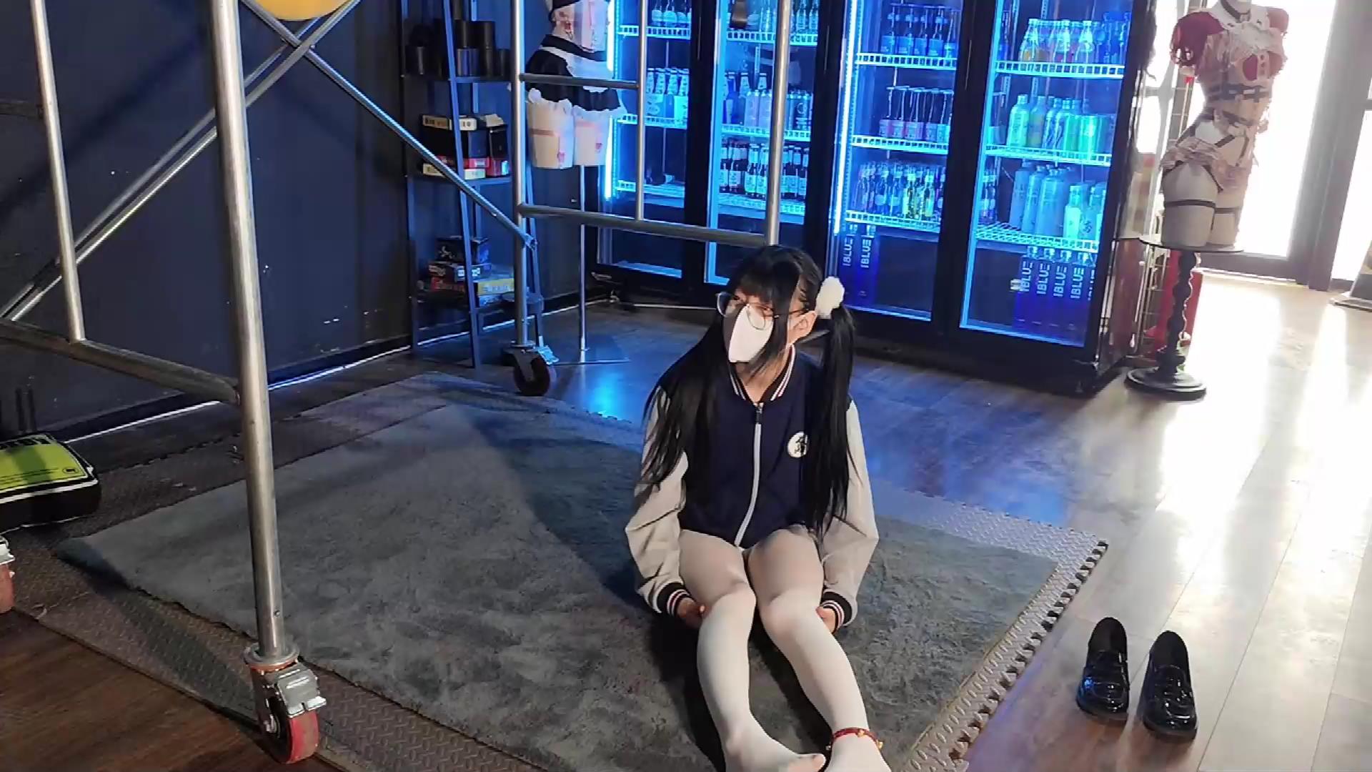 绳欲club 兔兔小钰双人校服 女调女 [00_00_10][20250413-102117].jpg