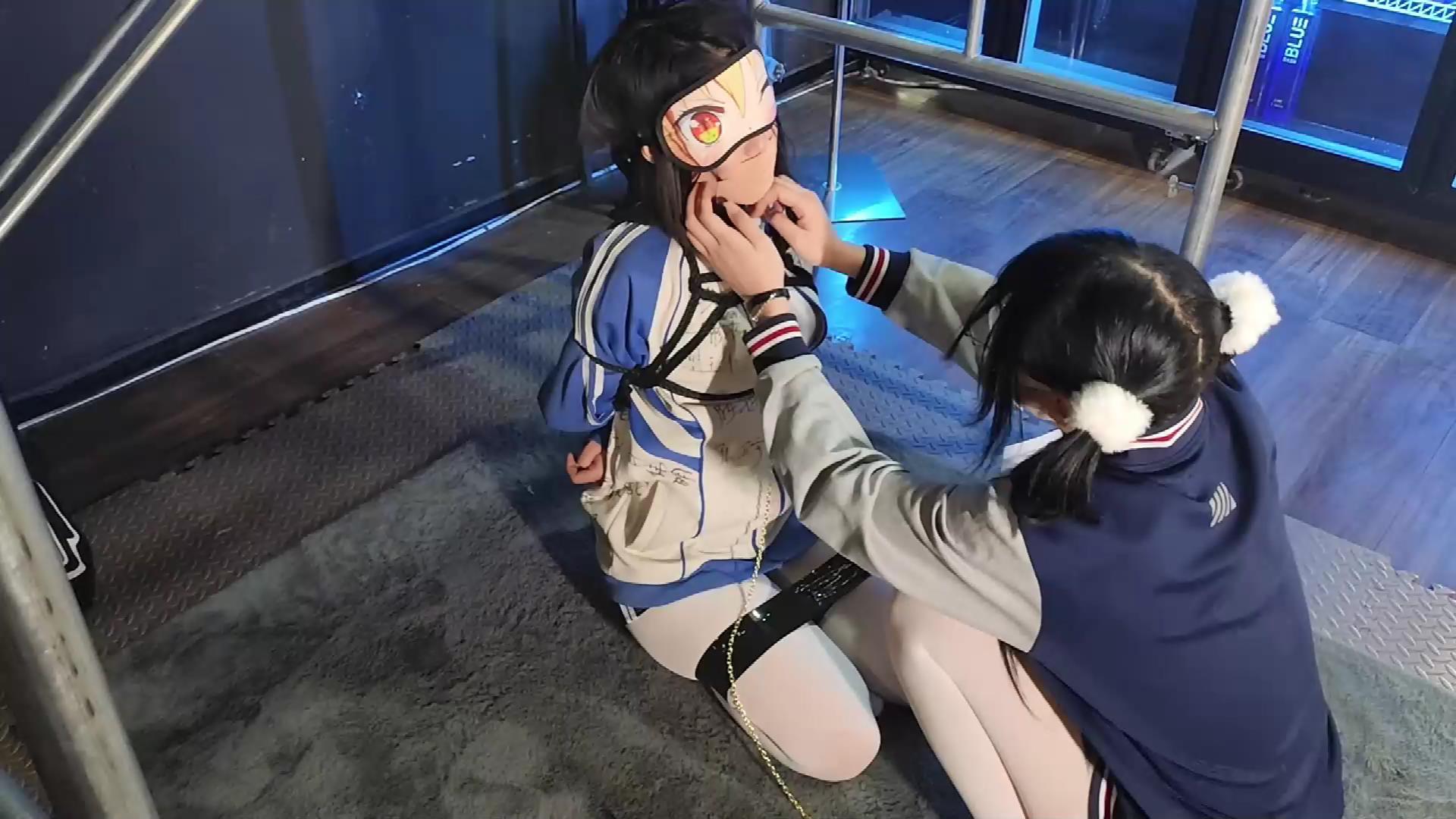 绳欲club 兔兔小钰双人校服 女调女 [00_39_31][20250413-102159].jpg