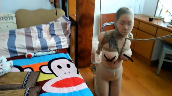 我的媳妇 肉丝、固定、口水横流[00_26_43][20250430-101632].jpg