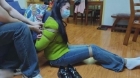 【定拍】约拍欣欣，牛仔裤女孩绑起来聊天