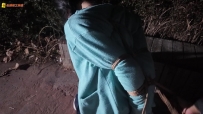 长颜草 户外调教少萝 td强高 绑上腿还蹦蹦跳跳想逃跑
