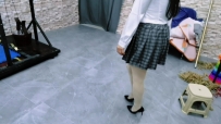 飞天原创 误入房间的女人贩子惨遭无情折磨,电动股绳机威