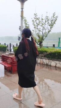 一颗露露子 户外捆绑篇 双马尾露露白日公园，GS尾巴